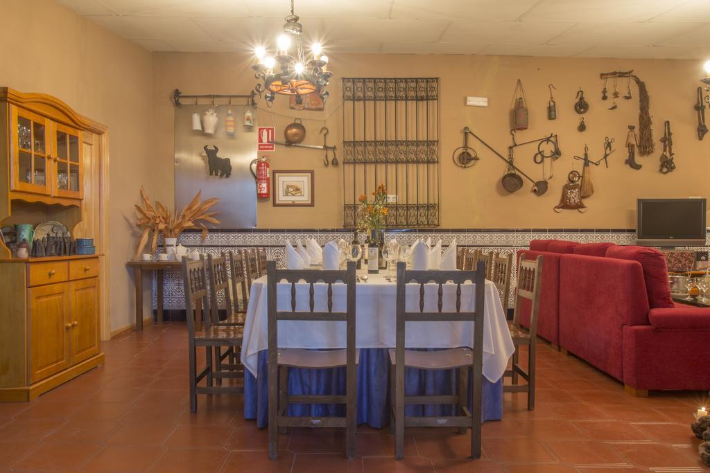 Hotel San Juan Miguelturra Bagian luar foto