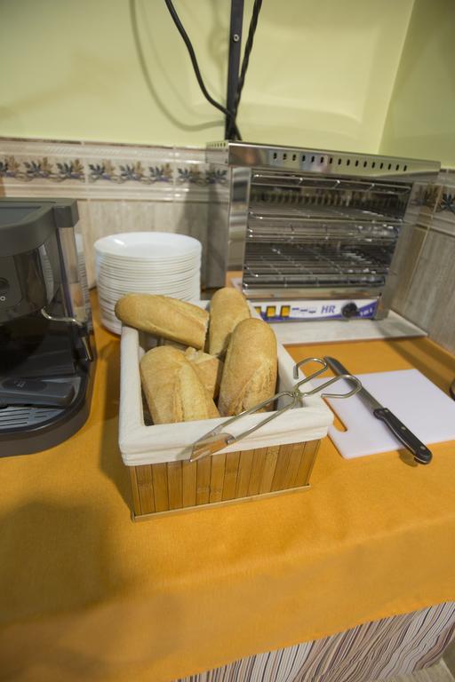 Hotel San Juan Miguelturra Bagian luar foto