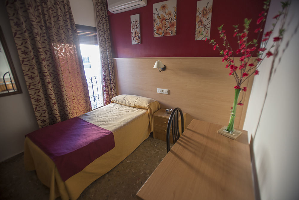 Hotel San Juan Miguelturra Bagian luar foto
