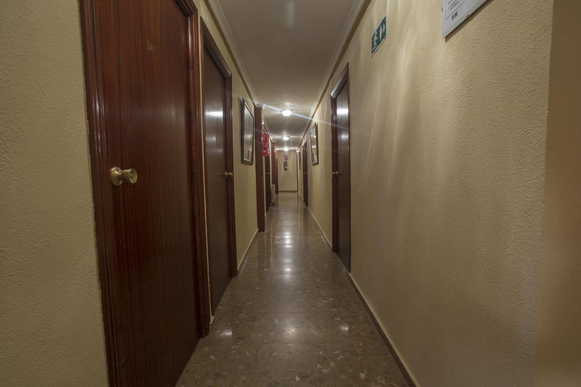 Hotel San Juan Miguelturra Bagian luar foto